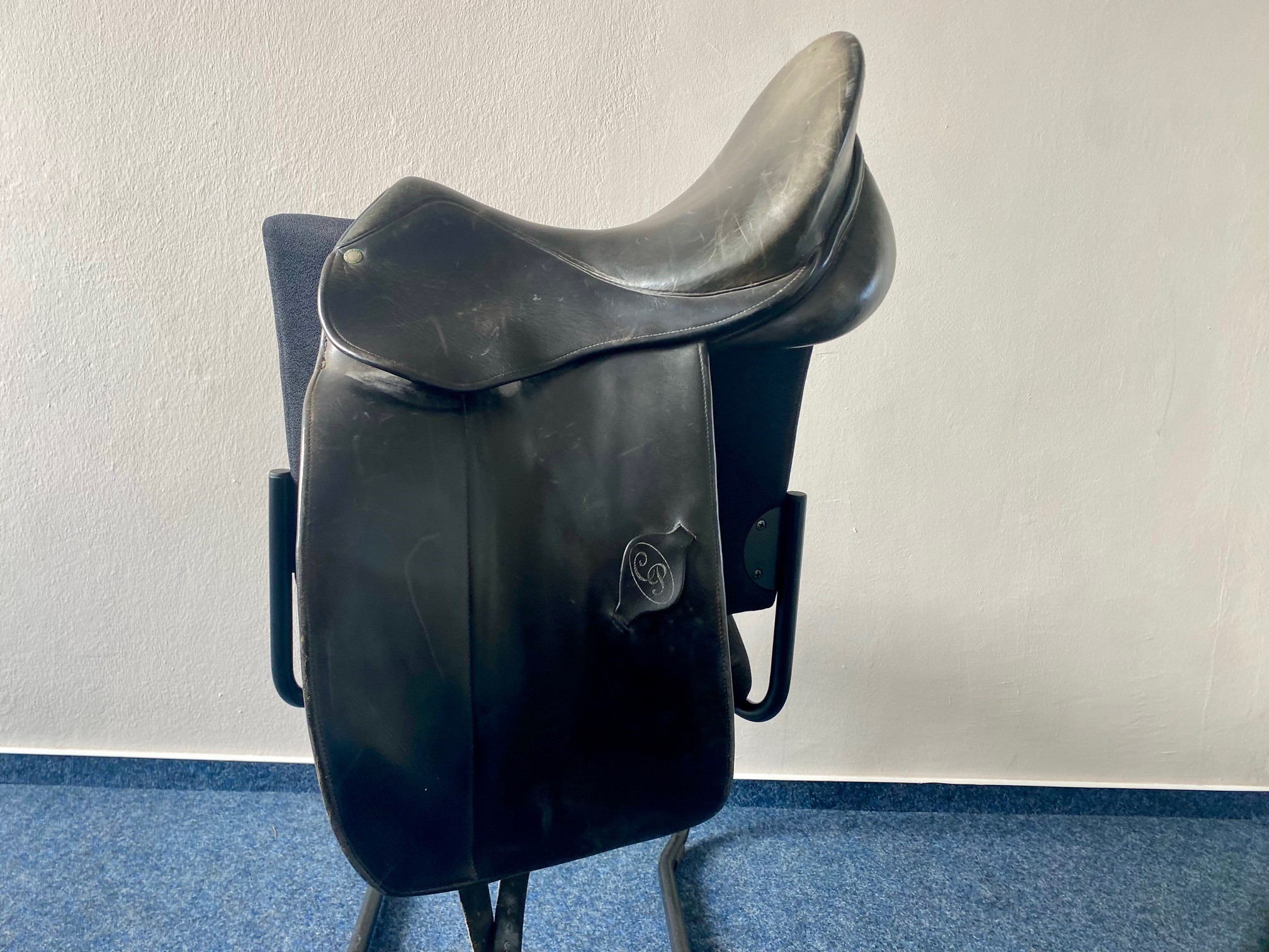 POL-VER: Eigentümer zu Dressursattel gesucht