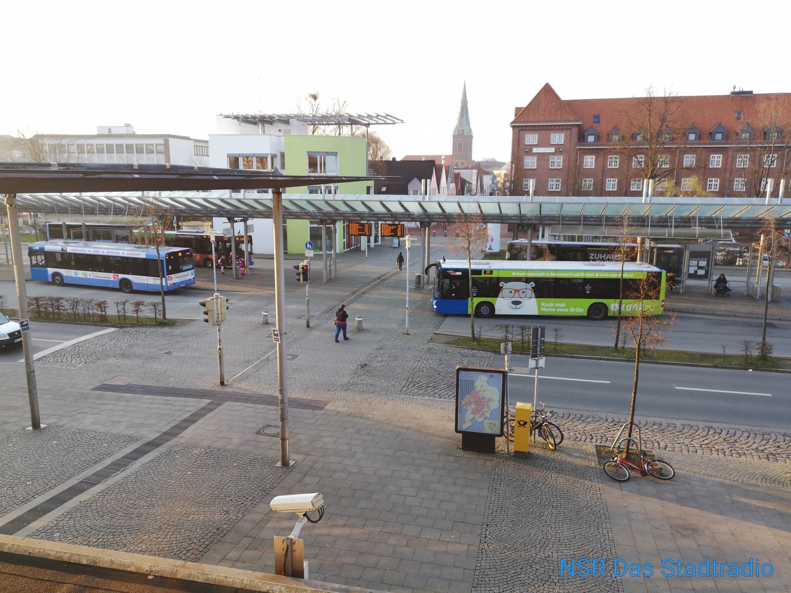 Tödlicher Unfall in Westerstede: Kind wird von Bus überfahren