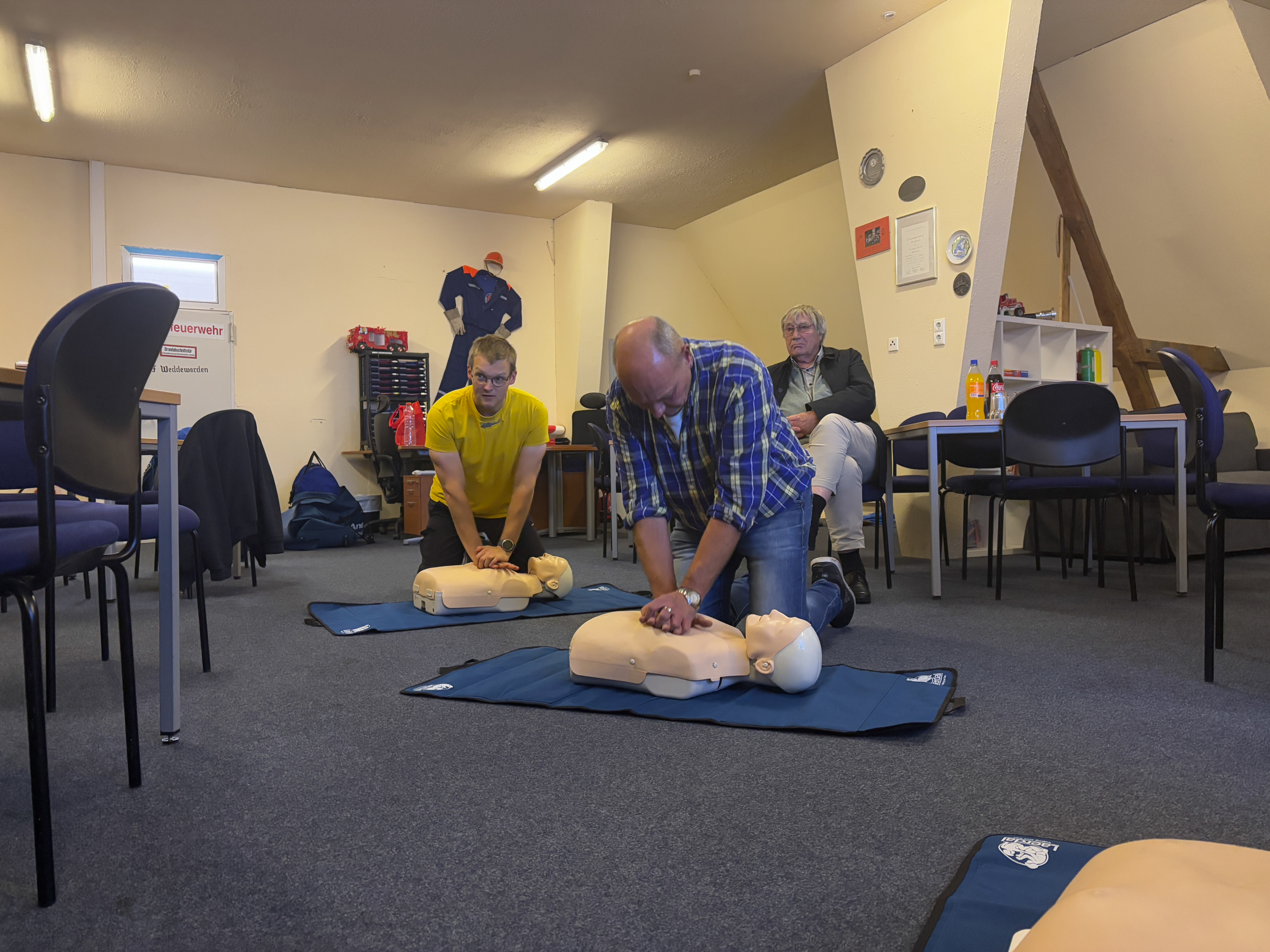 FW Bremerhaven: Informationsabend zu Erster Hilfe und AED bei der Freiwilligen Feuerwehr Weddewarden