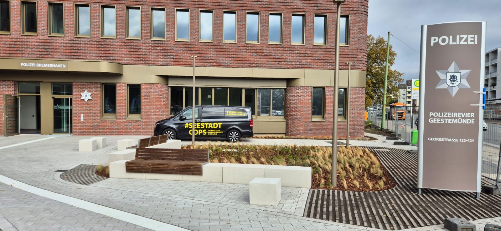 POL-Bremerhaven: WIR SIND UMGEZOGEN: Polizeirevier Bremerhaven-Geestemünde an neuem Standort