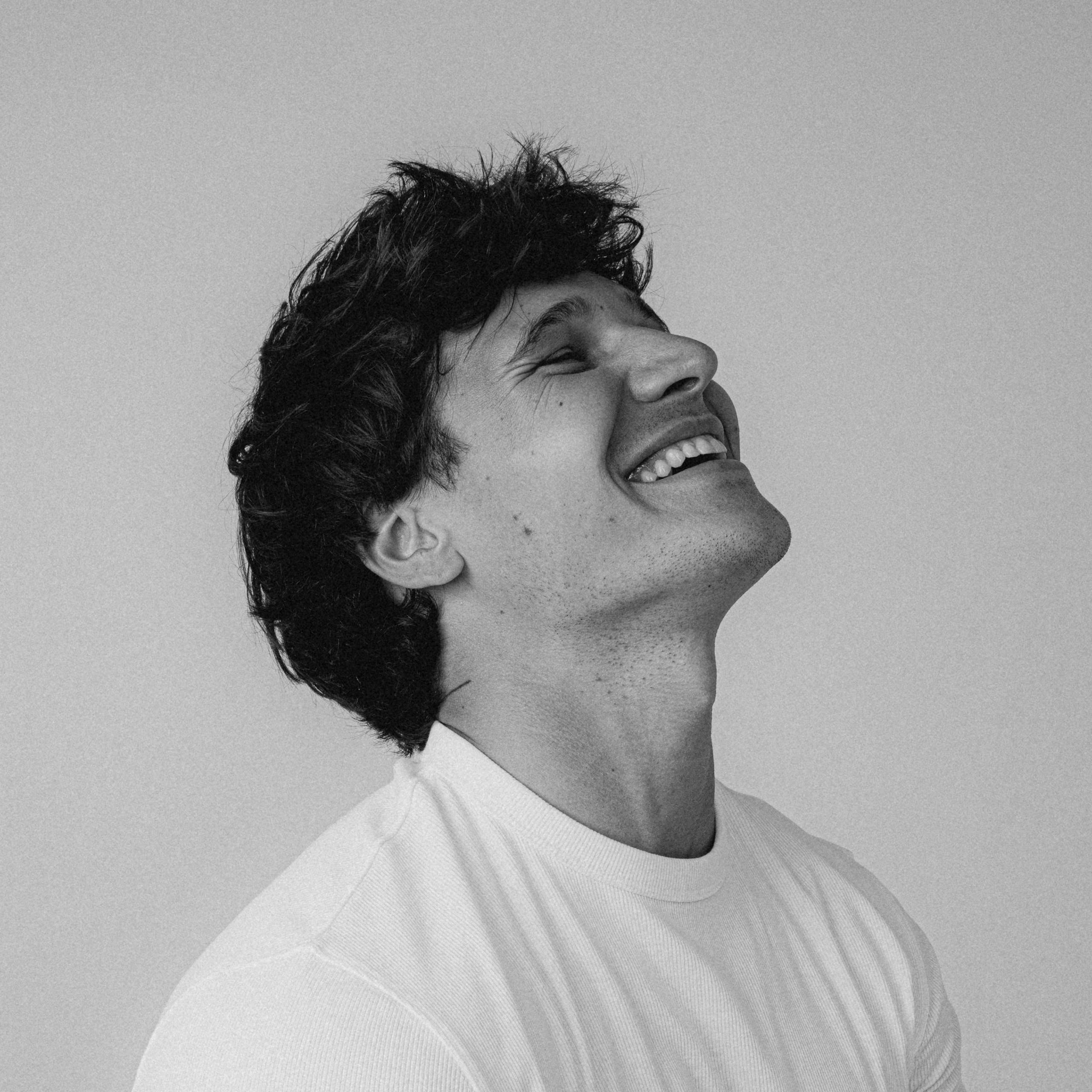 Wincent Weiss veröffentlicht neue Single “Sommer der bleibt”++ Neues Album “Hast du kurz Zeit” erscheint am 23. Januar 2026